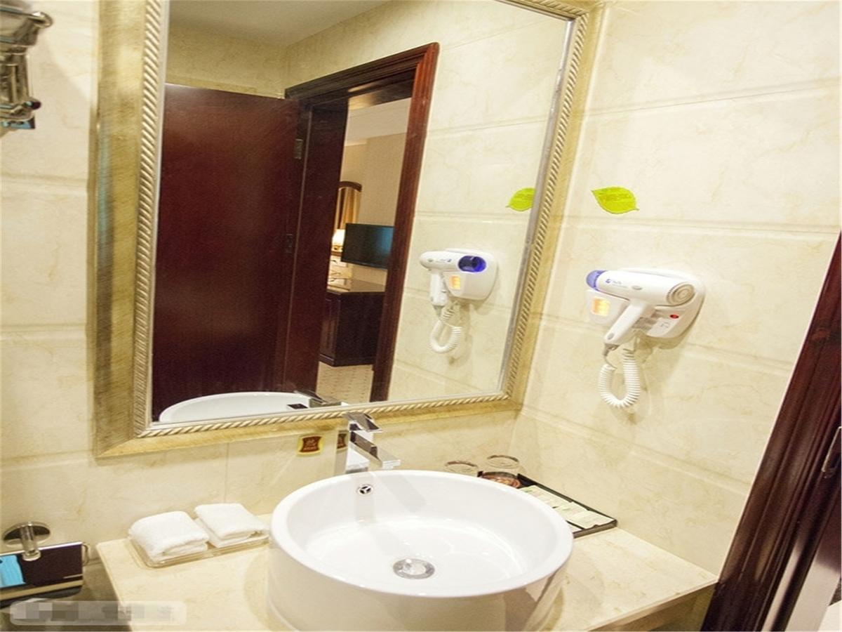 Vienna International Hotel Shanghai Hengshan Road Luaran gambar
